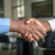 Symbolbild Shake Hands